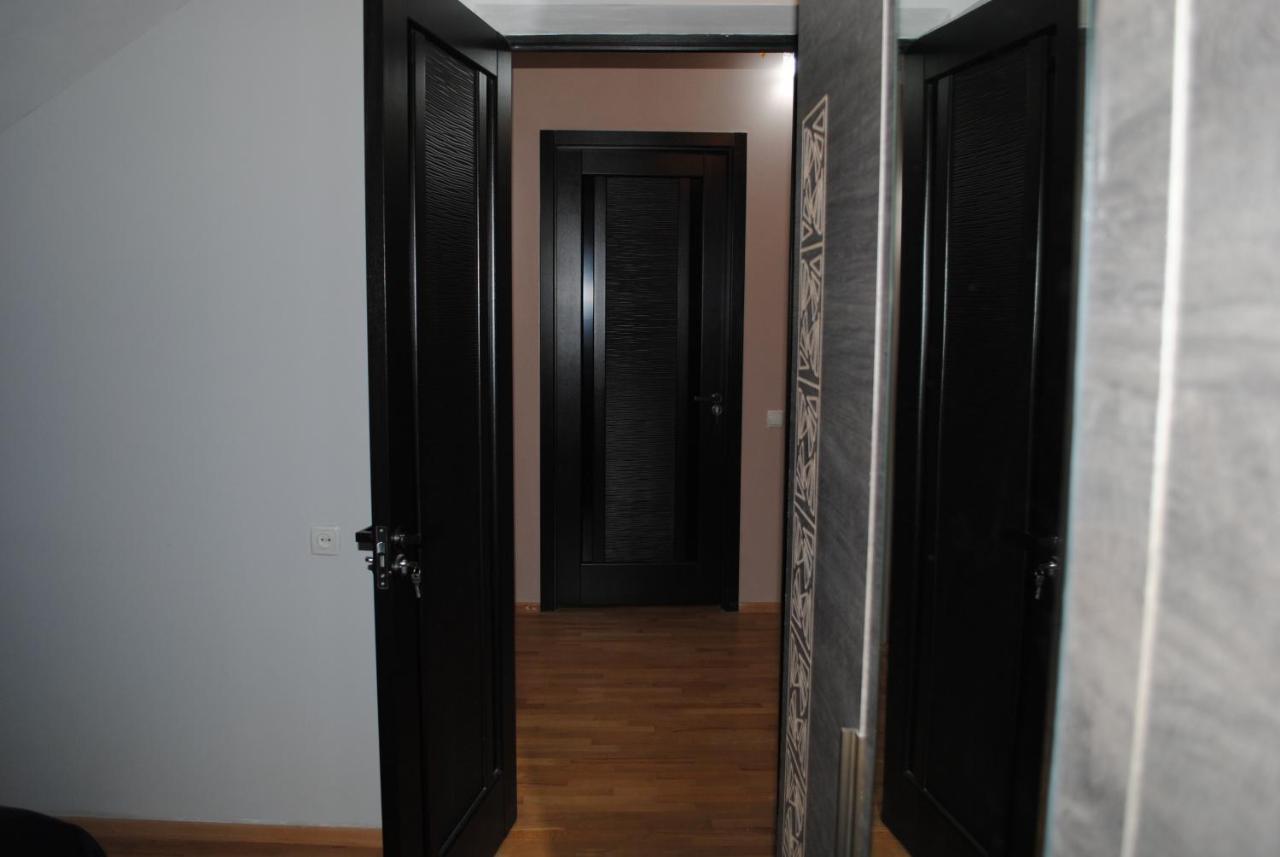 Family Guesthouse - Macharashvili Tbilisi Eksteriør billede