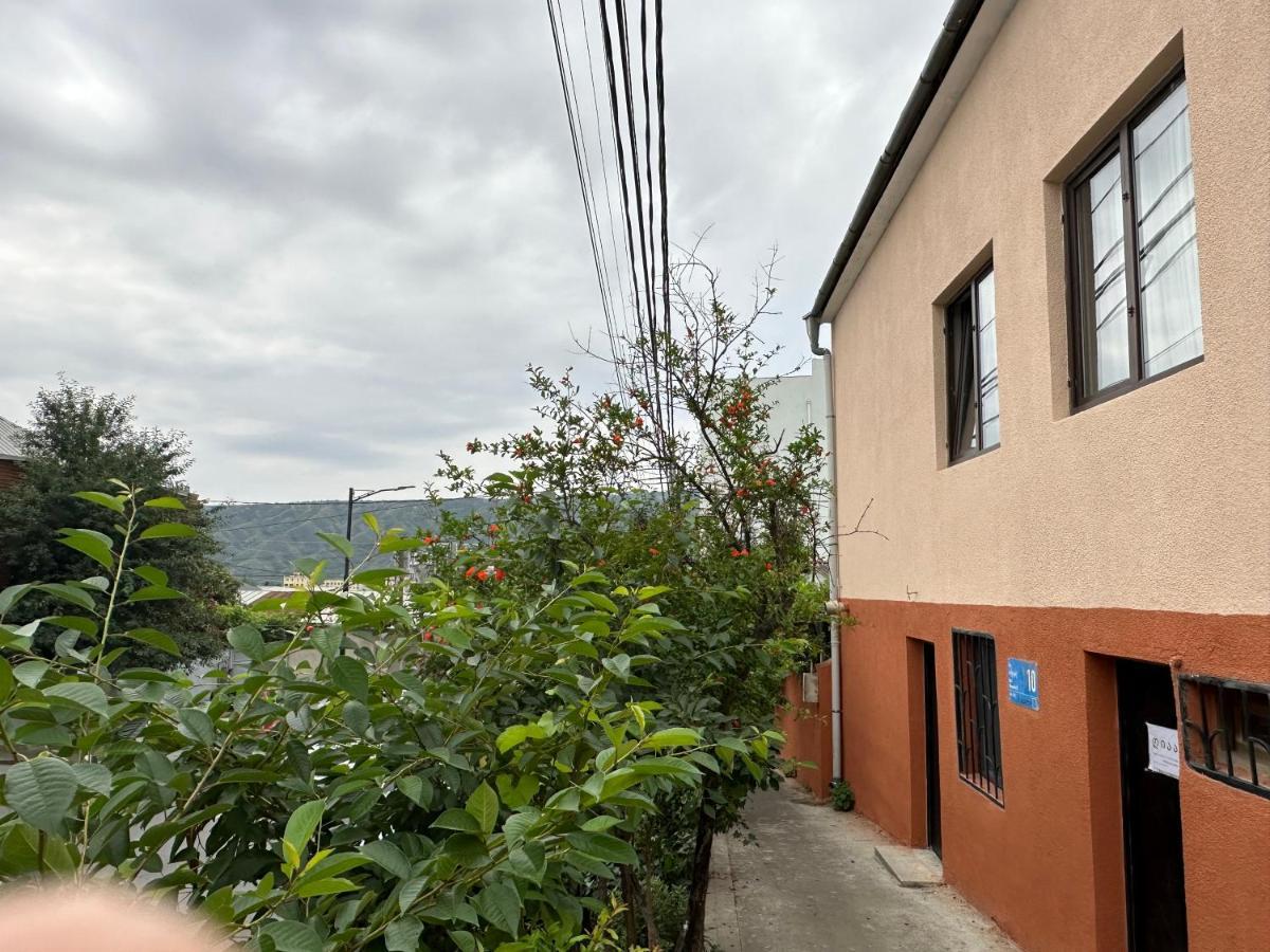 Family Guesthouse - Macharashvili Tbilisi Eksteriør billede
